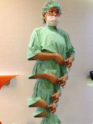 43岁高龄代妈反复流产 第三代试管婴儿为她圆梦